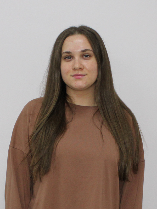 Ужахова Наталья Тагировна.
